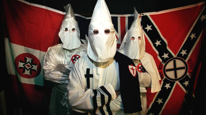 Ku Klux Klan kondigt feestparade aan om overwinning Trump te vieren