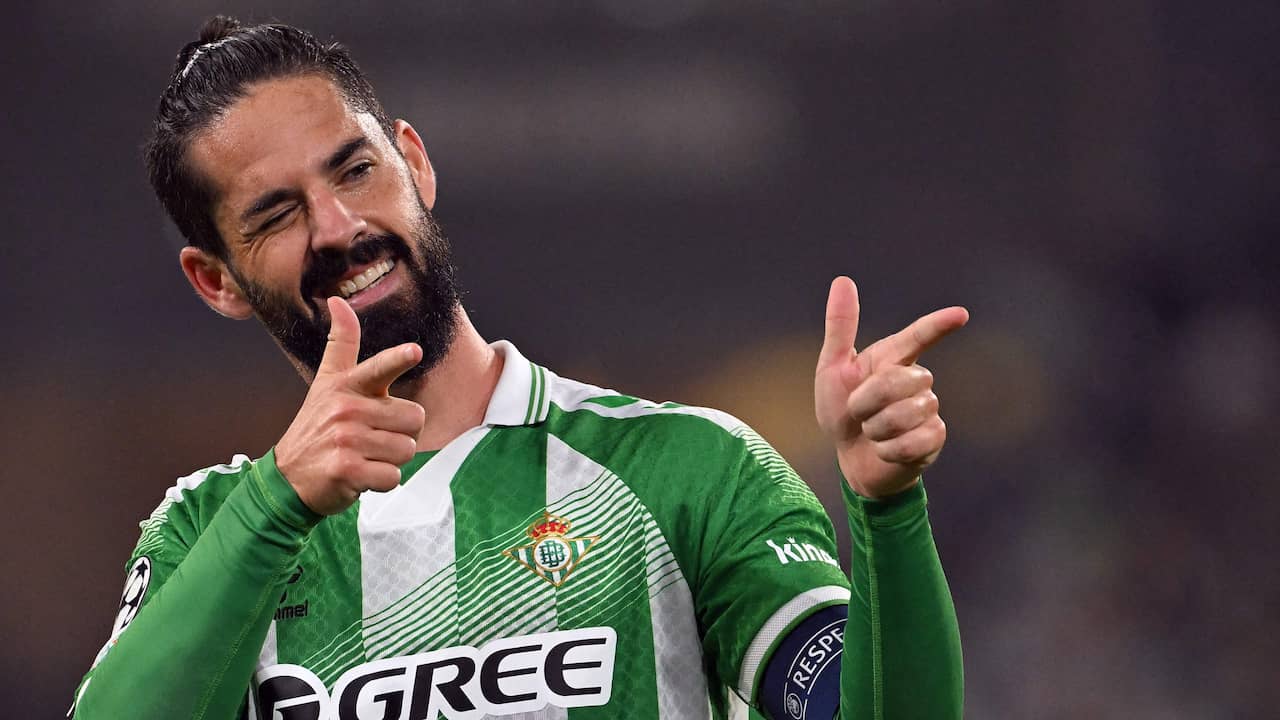 Isco benut penalty tegen Feyenoord na handsbal van St. Juste