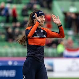 Live OKT schaatsen | Kok jaagt op olympisch ticket, Leerdam onderuit