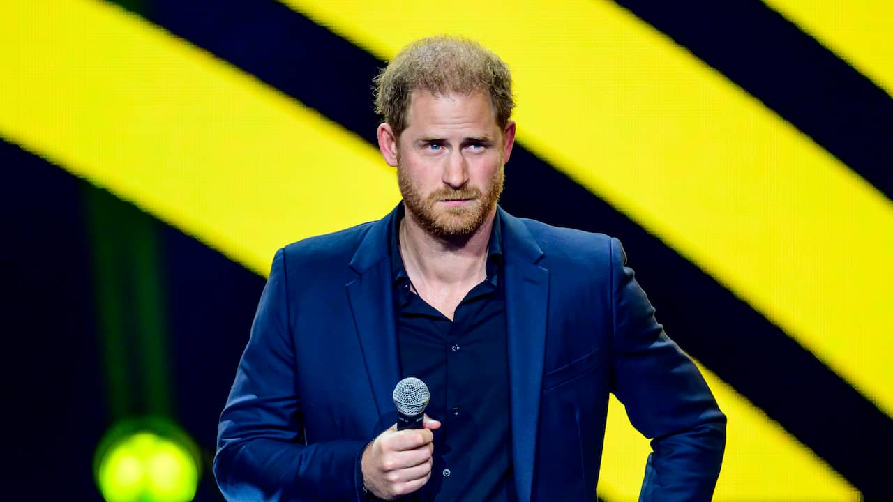 Prins Harry, Elton John en anderen moeten Britse tabloids miljoenen betalen