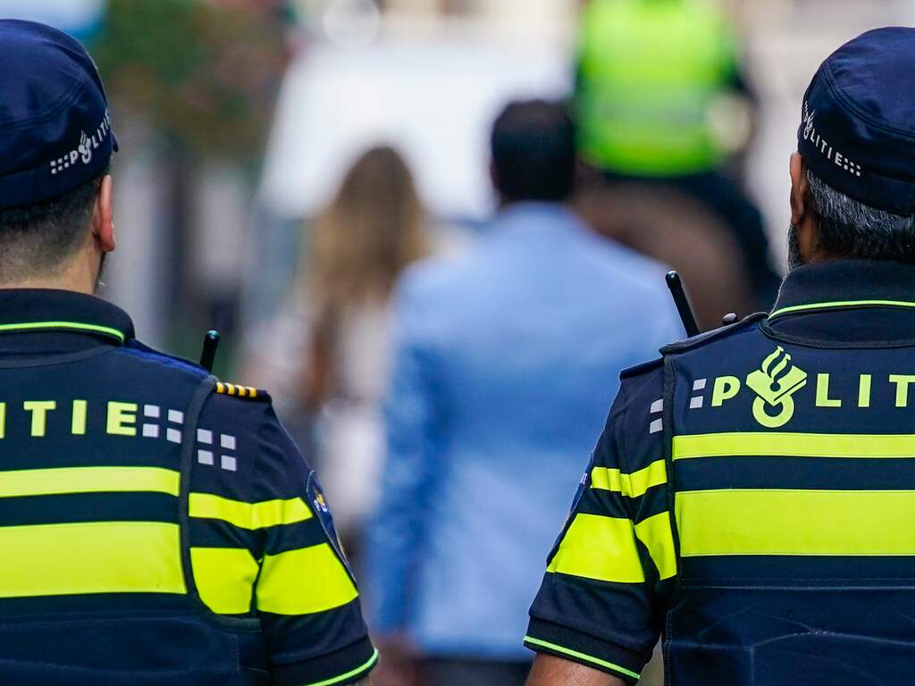 Onderzoek naar vijf agenten: 'Verslag komt niet overeen met bodycambeelden'