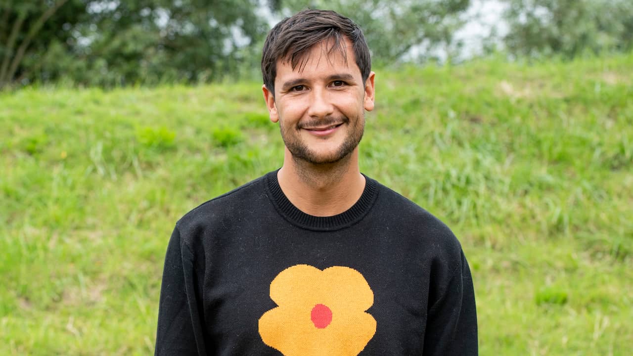 Samantha Steenwijk begint Koningsdag met grapje