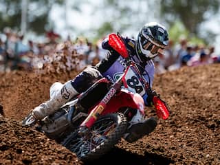Jeffrey Herlings nadert WK-leider in MXGP na winst in GP van Groot-Brittannië