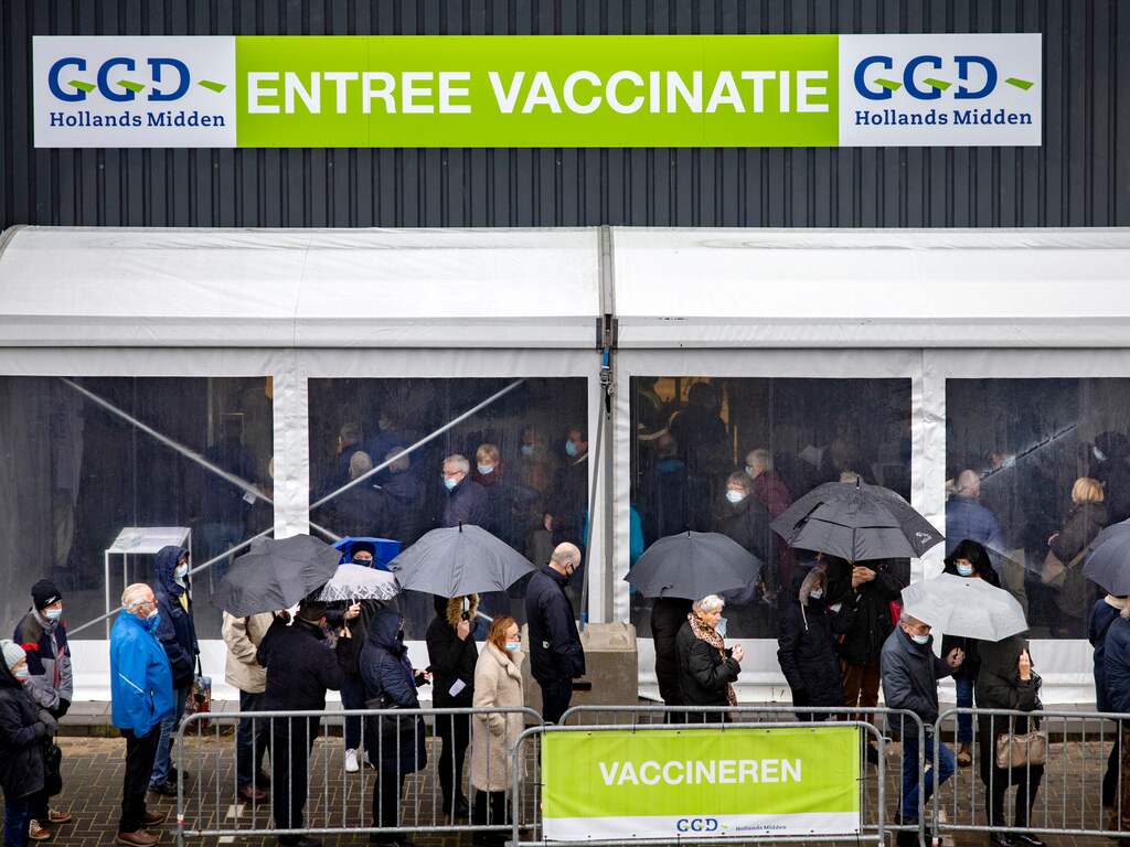 Veel mensen kunnen ondanks oproep nog geen boosterprikafspraak maken