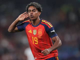 Live Nations League | Yamal steelt de show bij Spanje, bekijk tussenstand