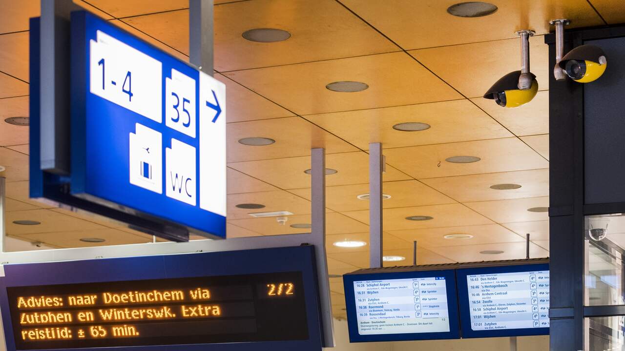 Lift en roltrap op station maanden defect: camera's moeten vandalisme ...