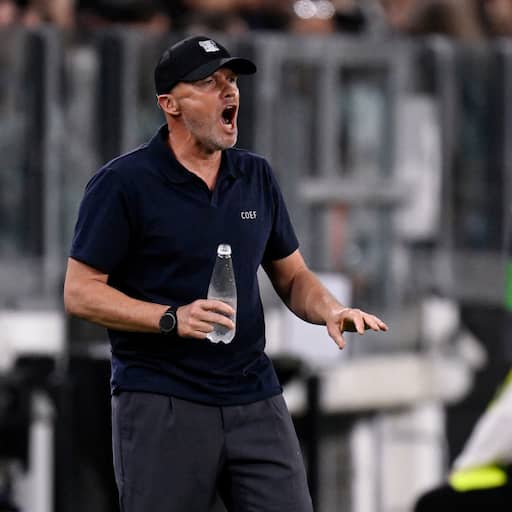 Illustratie bij: NEC-trainer Schreuder kritisch na optreden bij Juventus: 'Die bal kop ik zelfs weg'
