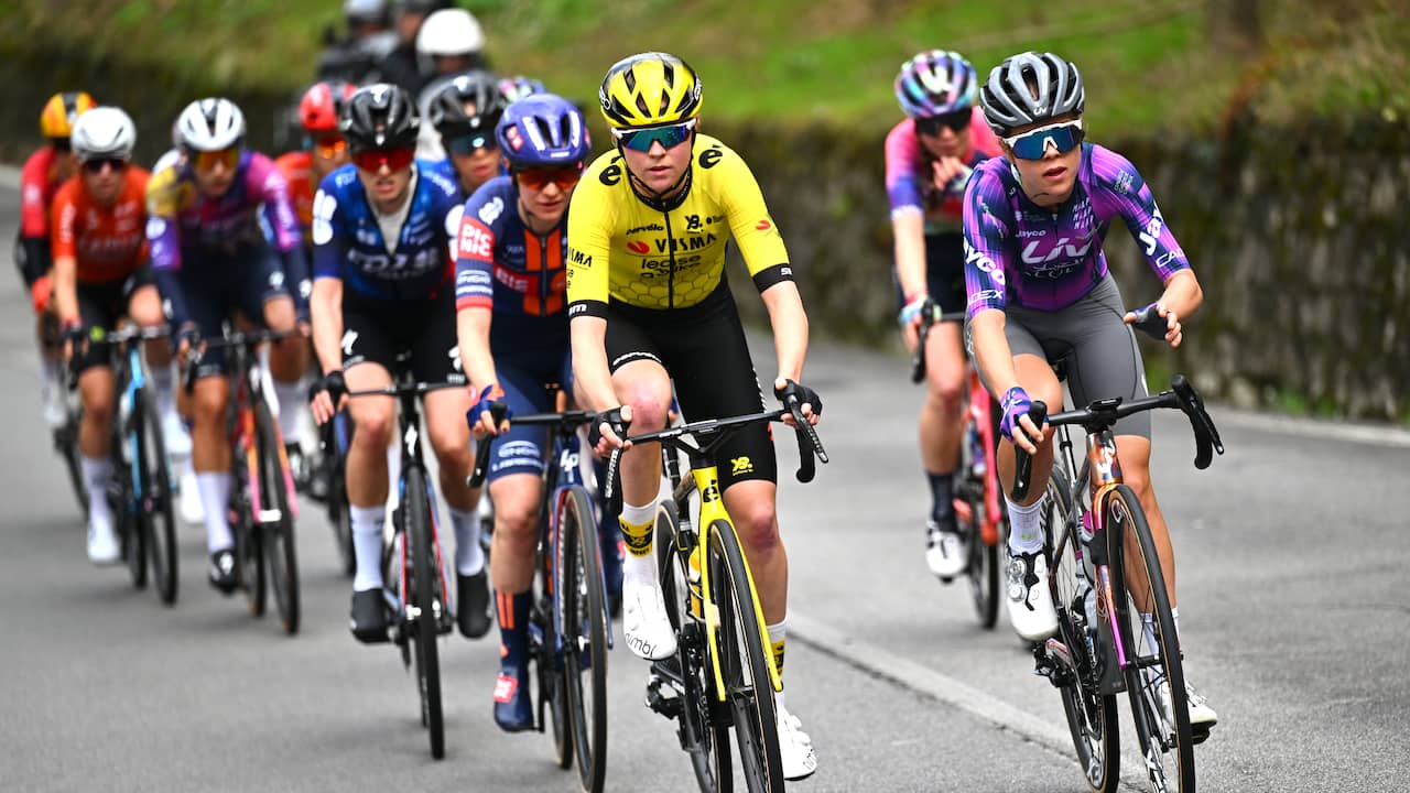 Fem van Empel rijdt voorlopig geen wielerkoersen vanwege haar mentale welzijn