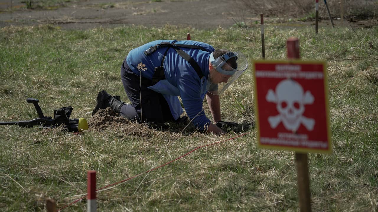 Estland en Litouwen zetten vertrek uit verdrag tegen landmijnen in gang