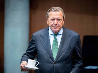 Schröder is een hoofdpijndossier voor Duitse regering