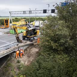 Brug A28 blijft tot donderdagavond dicht, maar kan mogelijk eerder open