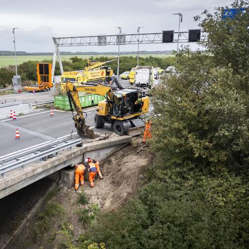 Illustratie bij: Brug A28 blijft tot donderdagavond dicht, maar kan mogelijk eerder open