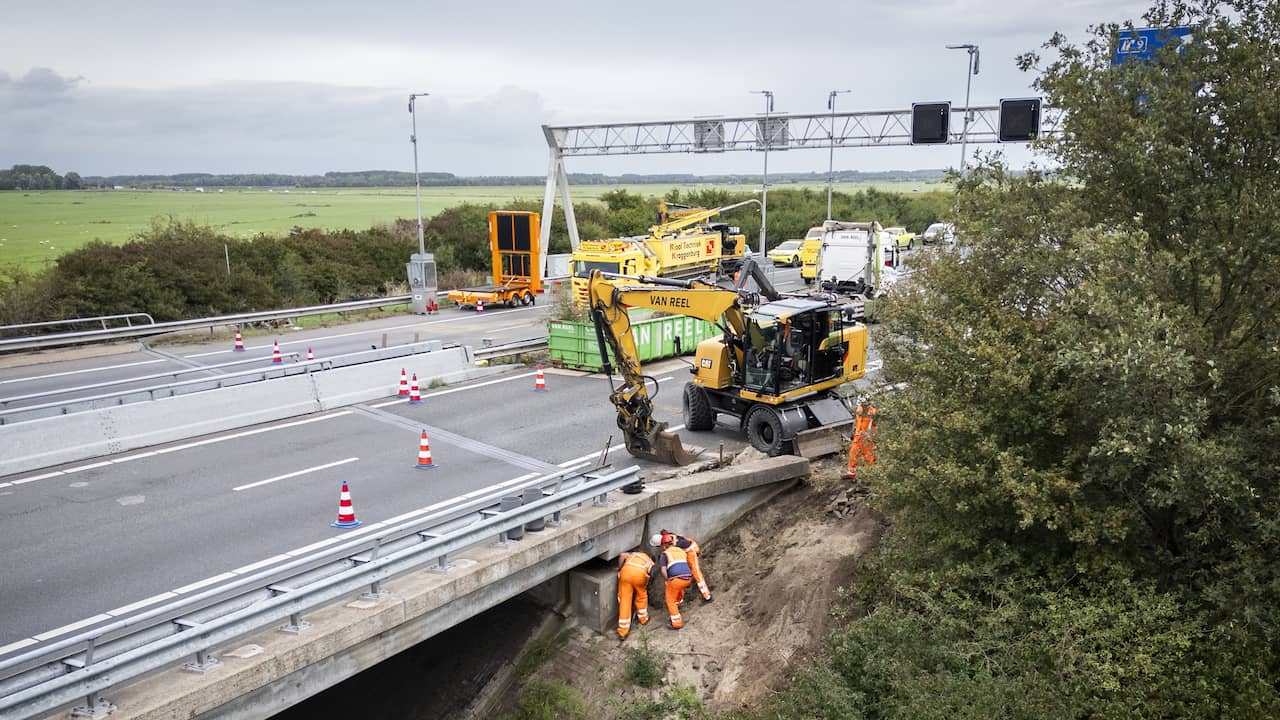 Foto bij Brug A28 blijft tot donderdagavond dicht, maar kan mogelijk eerder open