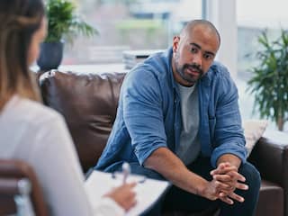 Naar de huisarts met mentale klachten: zo leg je uit hoe je je voelt