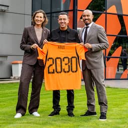 Met Xavi ligt de lat torenhoog bij Oranje: 'Ik voel de druk, maar ik hou ervan'