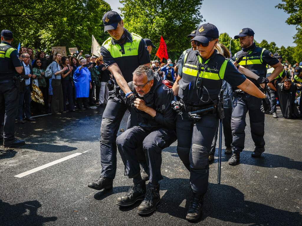 Experts over rapport Amnesty: 'Dit wil je in een democratie liever niet'