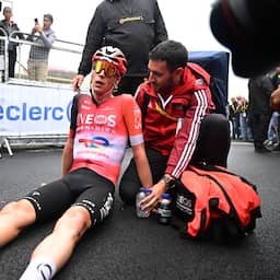 Arensman kan 'ongelooflijke' ritzege in Tour amper geloven: 'Voelt als een droom'