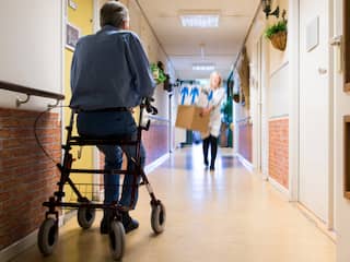 Vele ziekmeldingen in zorgsector kosten jaarlijks zeker 5,8 miljard euro