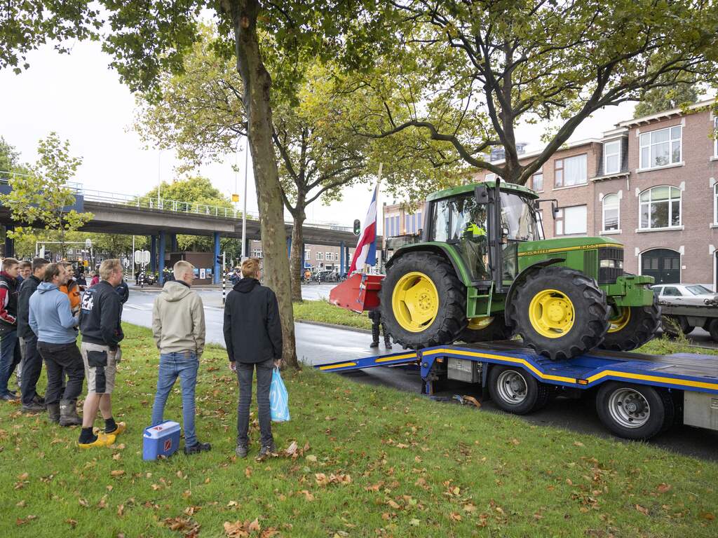 Op Prinsjesdag opgepakte mensen vrij, in beslag genomen tractors teruggegeven