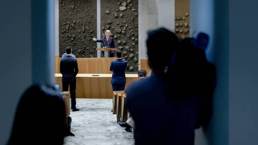 Lees hier terug hoe het debat over de kabinetsval verliep - NU.nl
