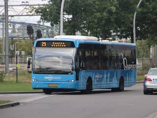 Streekvervoerders leggen werk neer: 'Ik kom op voor tijd met gezin'