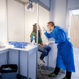 Rechter veegt massaclaim tegen GGD vanwege datalek bij coronatesten van tafel