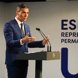 Spaanse premier denkt aan stoppen na 'politieke pestoperatie': dit speelt er