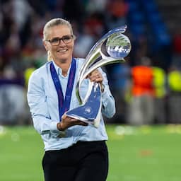 Wiegman op Gouden Bal-gala verkozen tot beste coach na derde EK-titel op rij