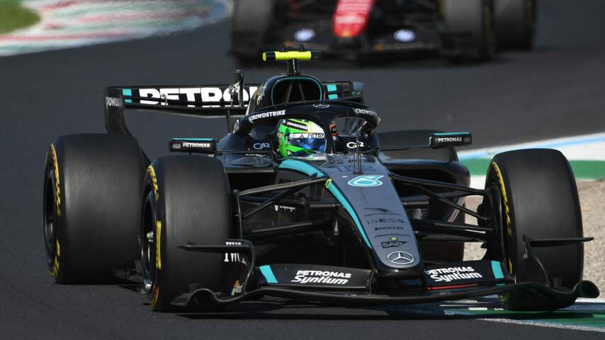 Foto bij Antonelli wint thuisrace op Monza na sensationele inhaalrace, Verstappen derde