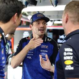 Verstappen hersteld van griep en klap in Zandvoort: 'Vrij weekend kwam goed uit'