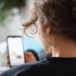 NU+ | Spionage via smartphoneapps: 'er zijn makkelijkere manieren