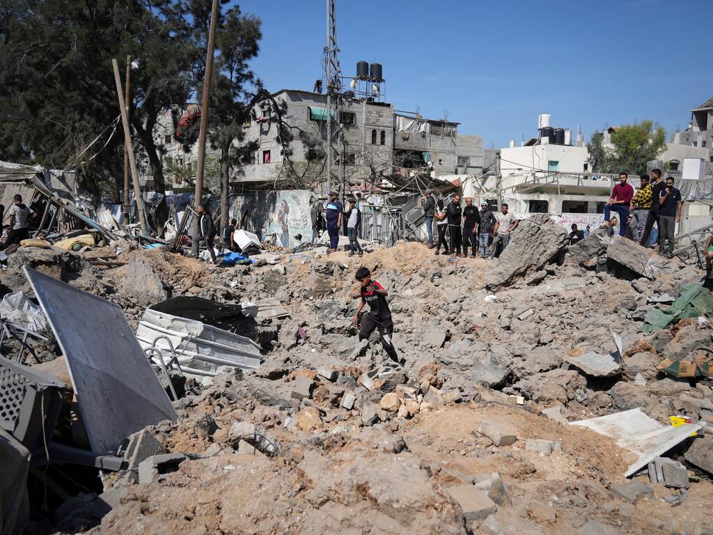 Dodental in Gaza loopt op tot 48 na aanvallen op schoolgebouwen