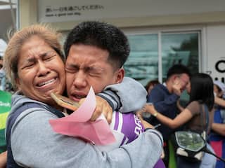 Leerling schiet grootouders en daarna vijf mensen op Thaise school dood