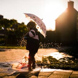 Zaterdag nog tropisch warm, daarna zijn zomerse dagen in juli voorbij