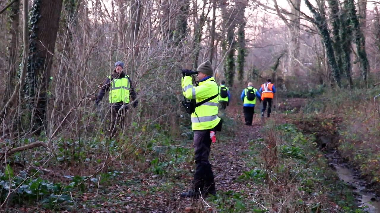 Video | Zoekactie naar vermiste Milan (16) in Velsen-Noord