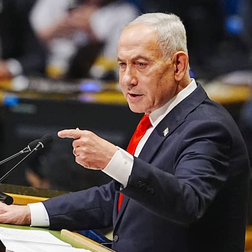 Illustratie bij: Live mogelijke kaping | Netanyahu looft 'helden' in vliegtuig: 'Veel levens gered'