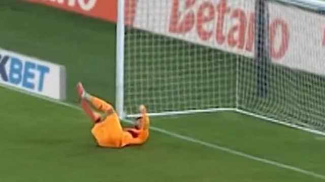 Genoa-keeper en oud-Feyenoorder Bijlow zit mis bij schot van Lazio