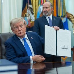 Waarom Trump decreten met weinig slagingskans blijft uitvaardigen