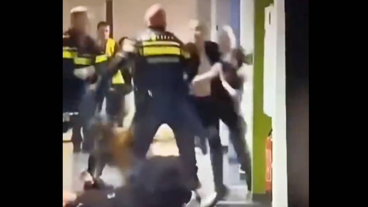 Politie ontvangt 'heftige bedreigingen' op sociale media na aanhouding in Zeist