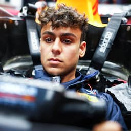 Live F1 | Verstappens vervanger Lindblad sneller dan Tsunoda