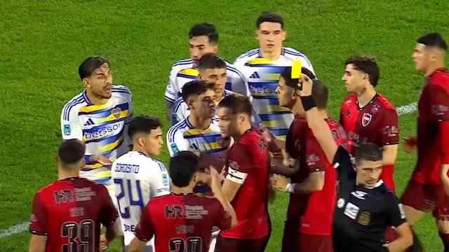 Argentijn Paredes krijgt weer gele kaart na onsportieve actie