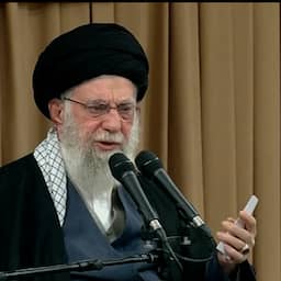 Video | Ayatollah Ali Khamenei gedood: bekijk beelden uit zijn leven