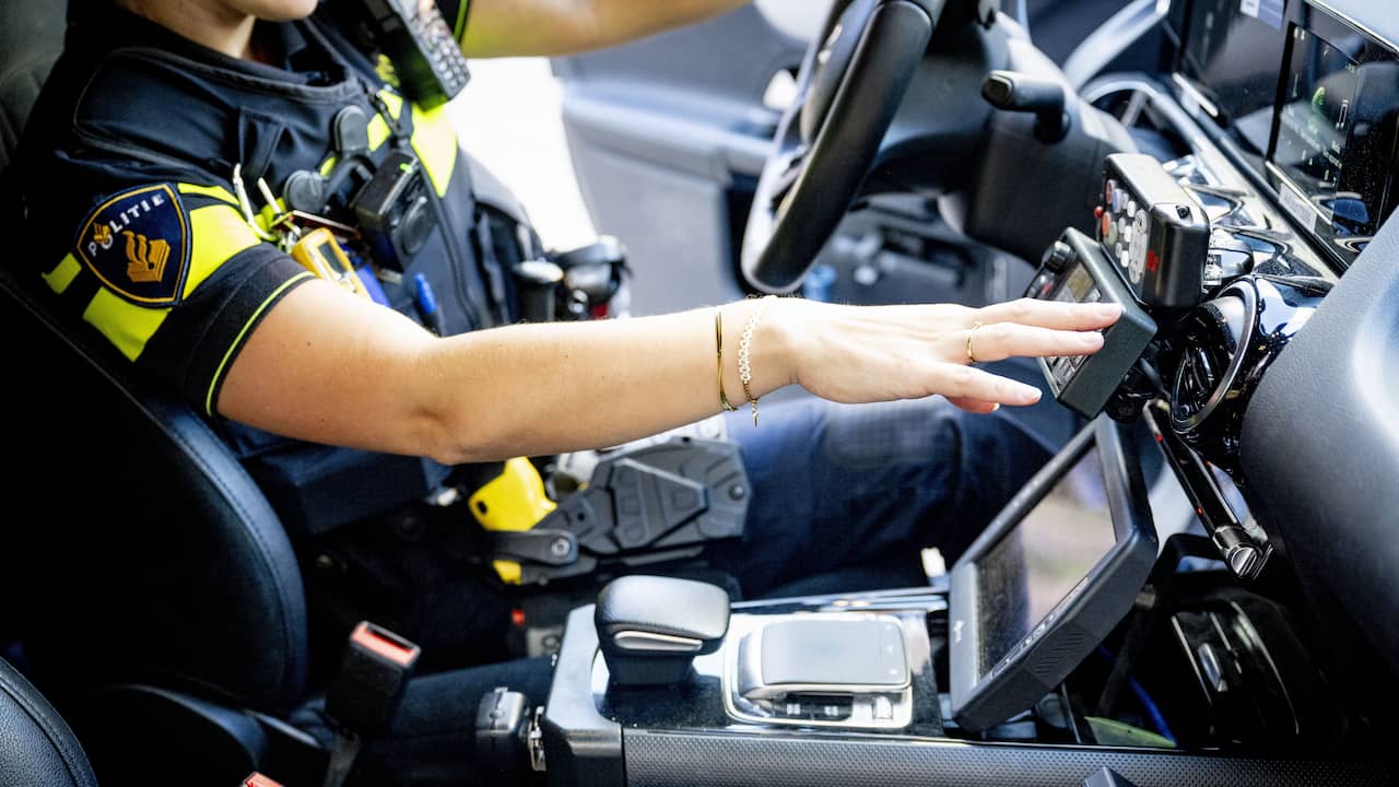 Beschonken spookrijder rijdt taxi aan op A1 en raakt rijbewijs kwijt