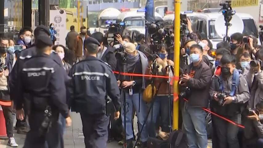 Politie-inval bij Hongkongs nieuwsmedium trekt veel bekijks
