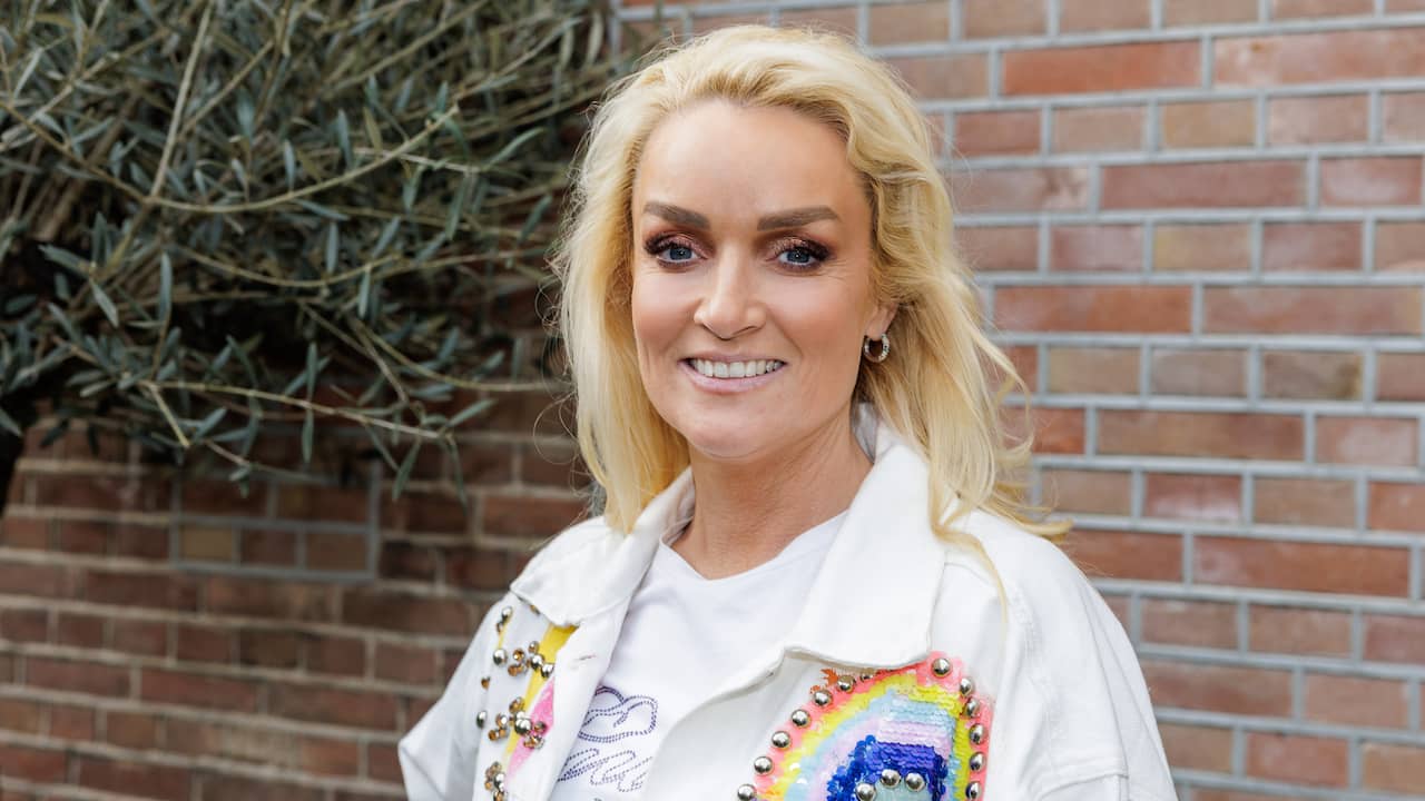 Samantha Steenwijk begint haar dag bij de tandarts