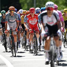 Live Vuelta | Pogacar alleen in de aanval in Andorra, bekijk de koerssituatie