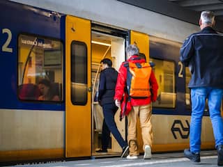 Veel vragen over aflopen goedkoop NS-treinabonnement