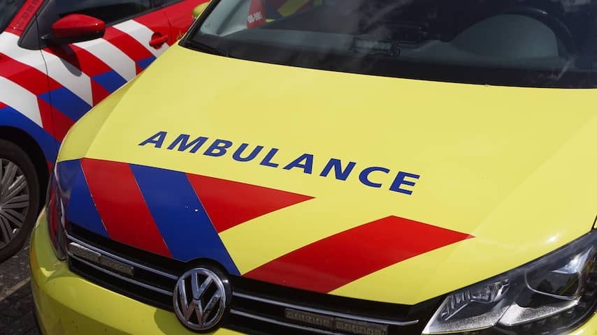 Vrouw zwaargewond nadat winkelwagen op haar wordt gegooid in Rotterdam | Binnenland | NU.nl