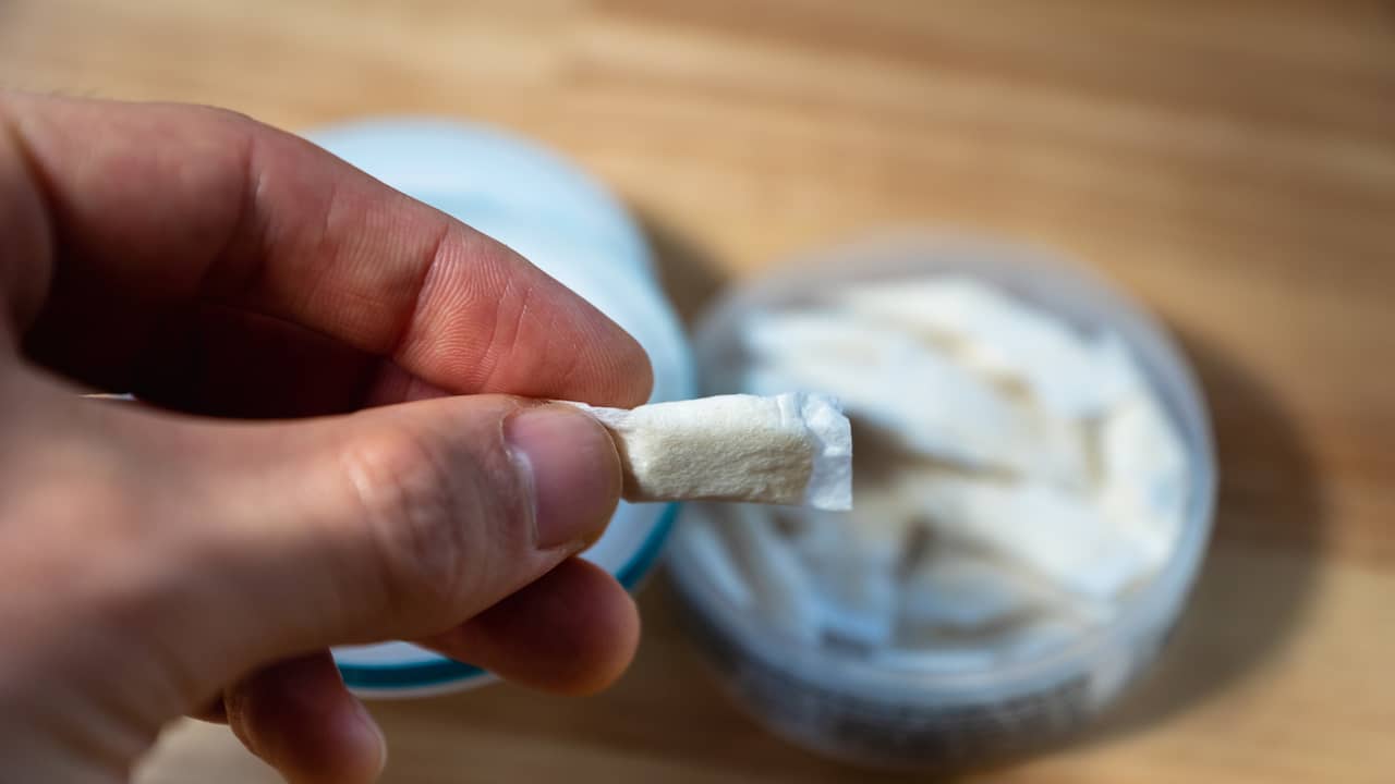 YouTube toonde reclames voor het illegale en verslavende middel snus