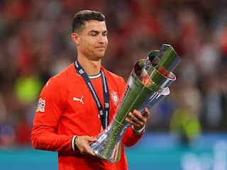 Peta Wilson erotik fotosuratlar Internetda porno yoq